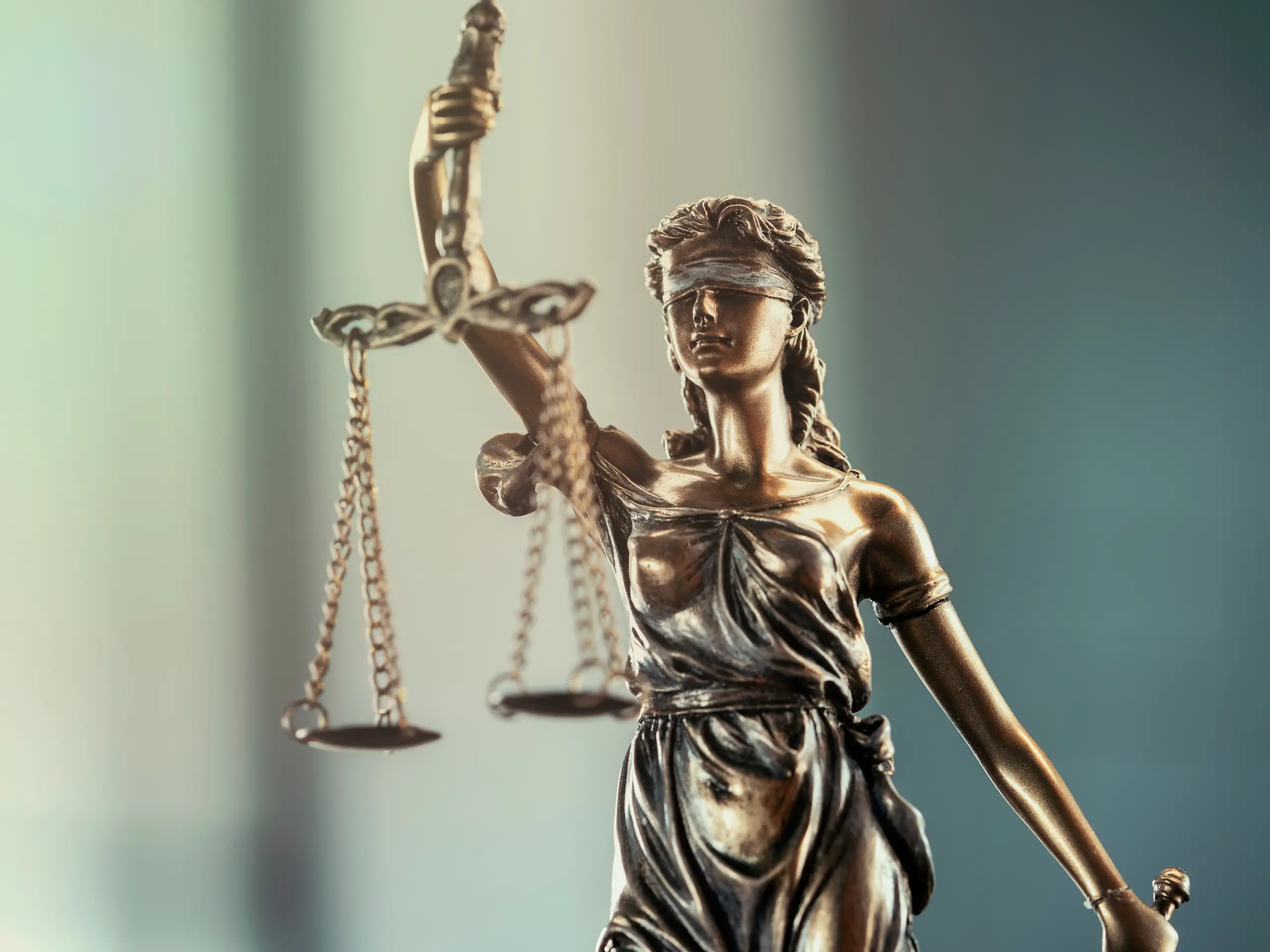 Statua of justice