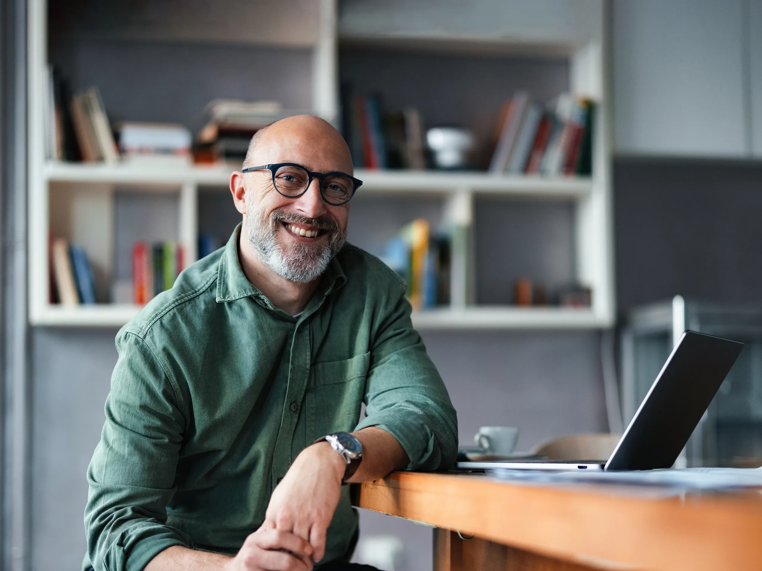 Man sits in home office