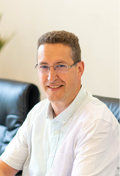 Simon Barrett