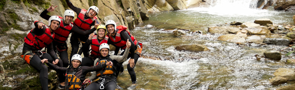 Group-legal-solutions Banner White water rafters in a group